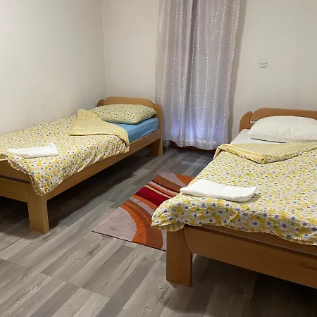 Pista-pause Apartamento *