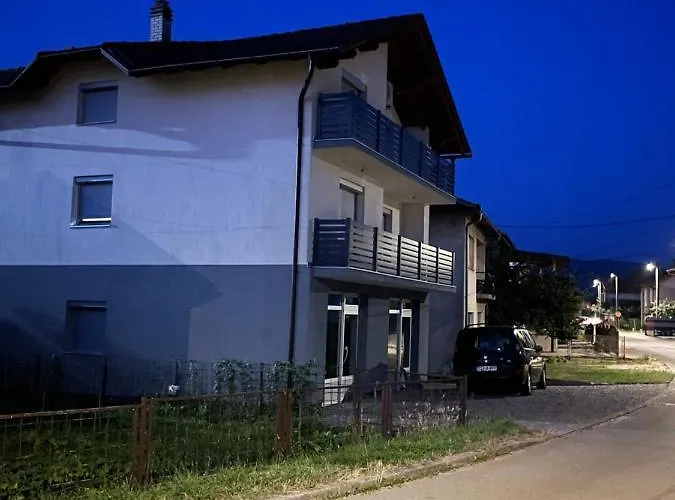 Pista-pause Apartman