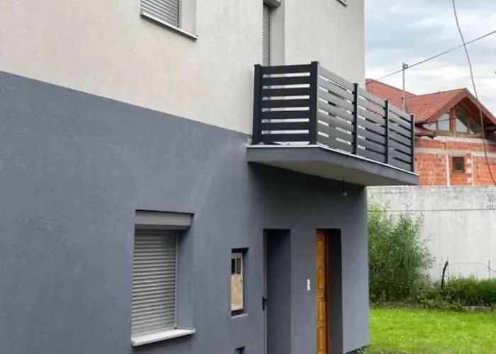 Pista-pause Apartman